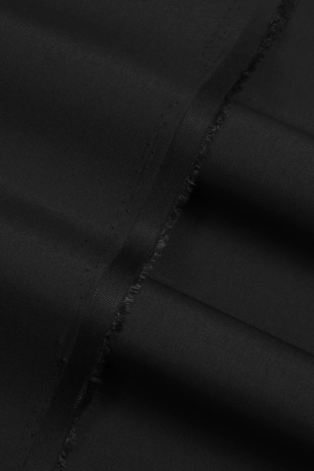 UNITED BLACK – SOFT FINISH FOUR SEASONAL FABRIC