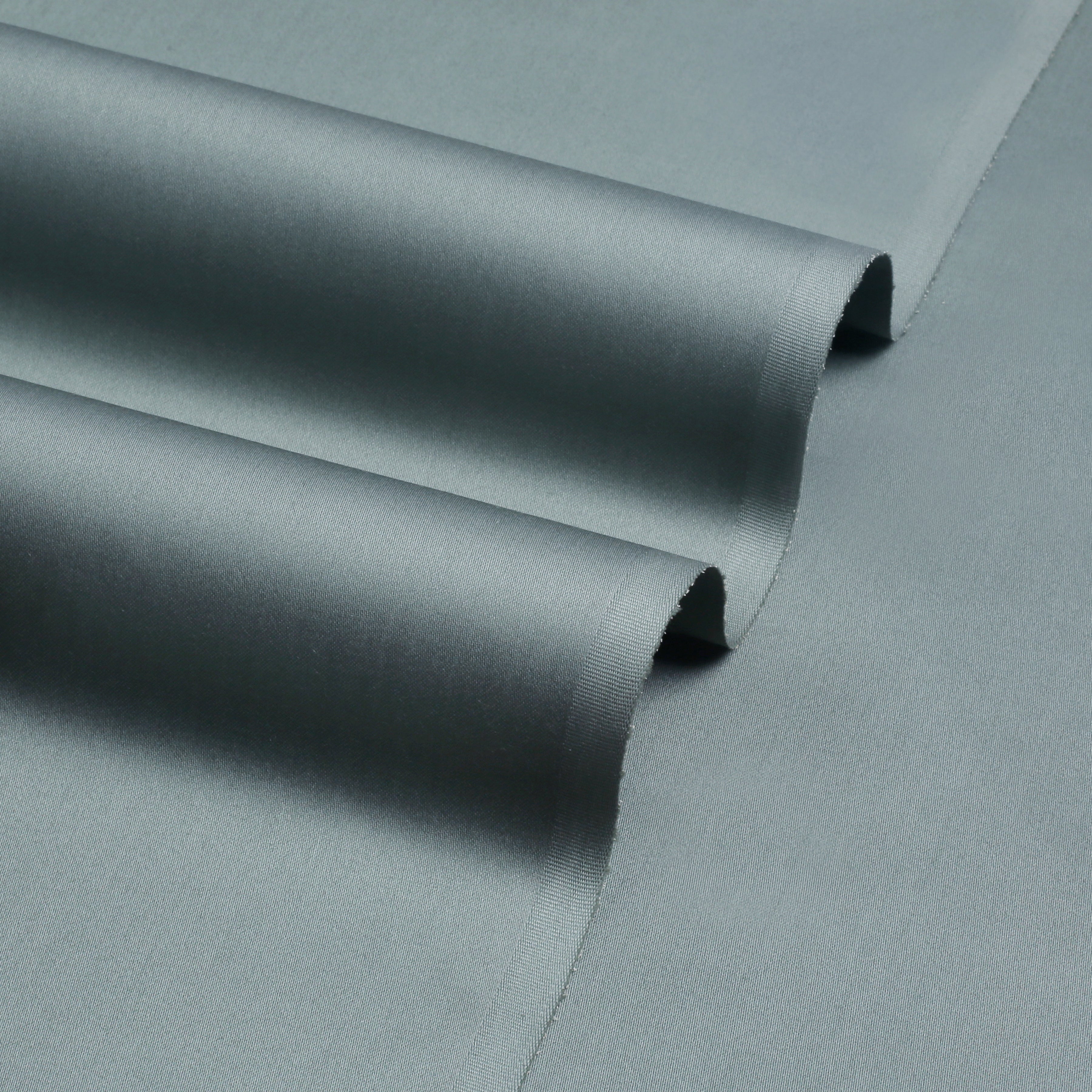 LIBAAN SHINE SILVER GRAY