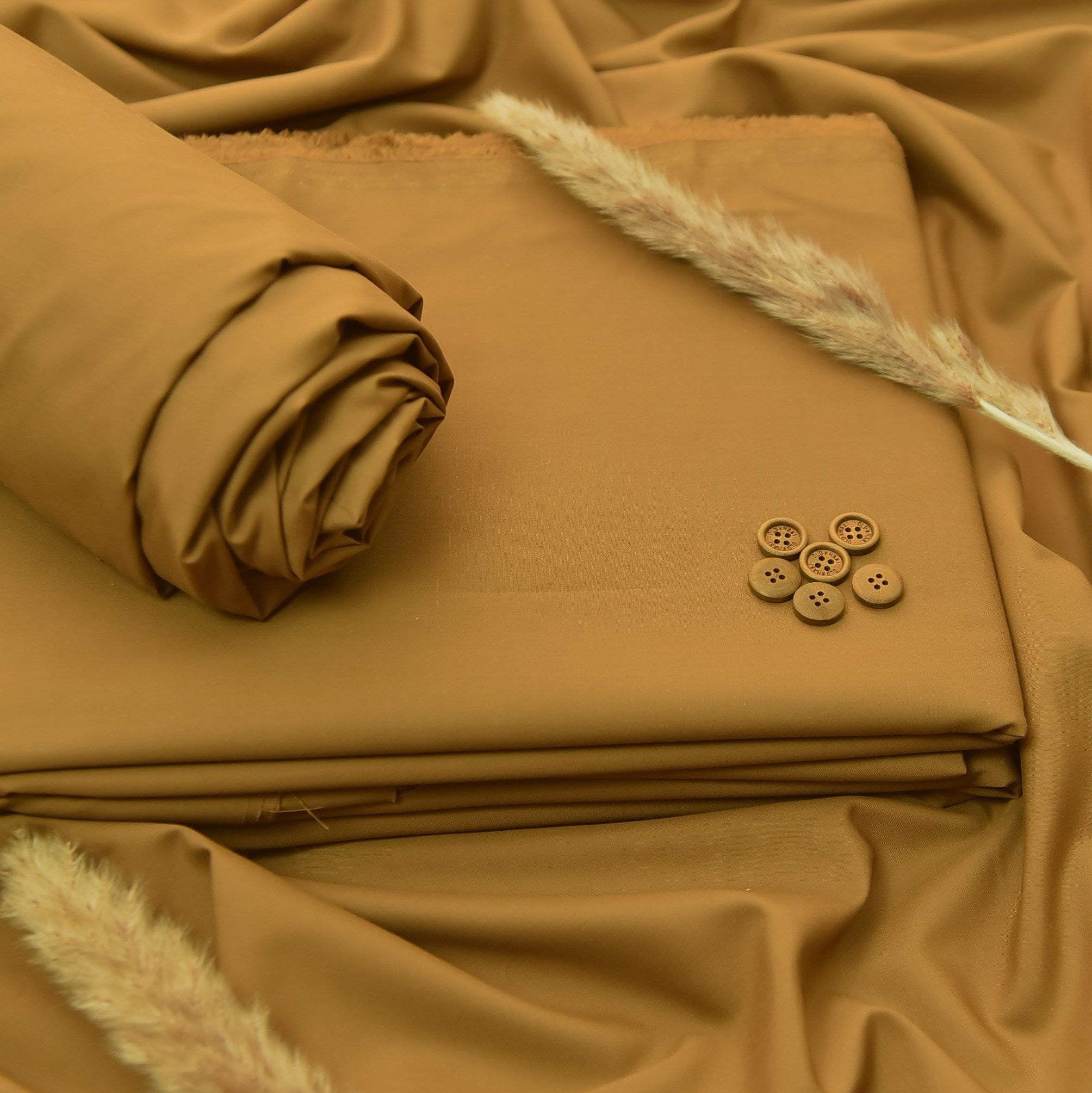 SAFFRON GOLD CAMEL BROWN
