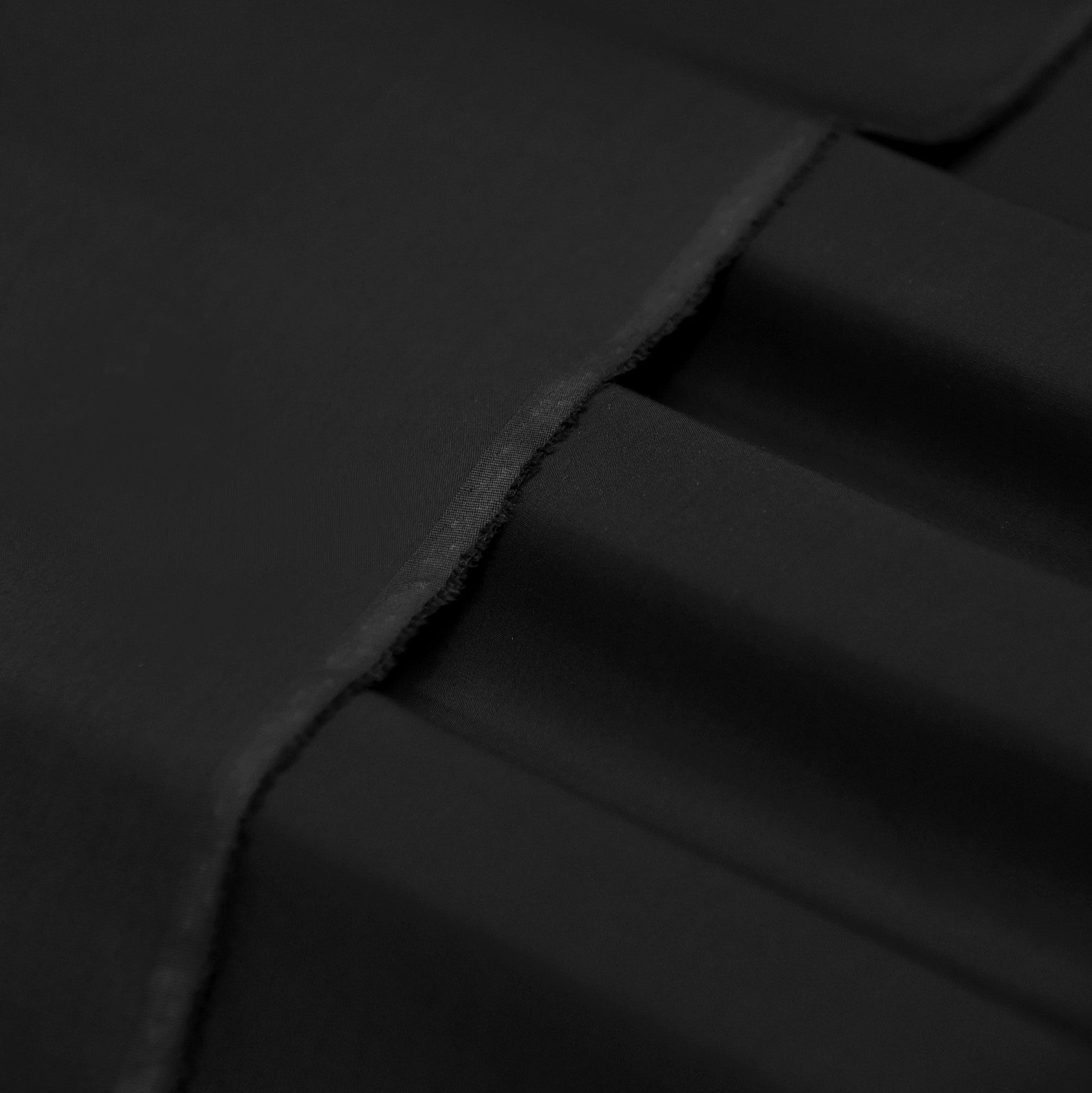SAFFRON GOLD BLACK