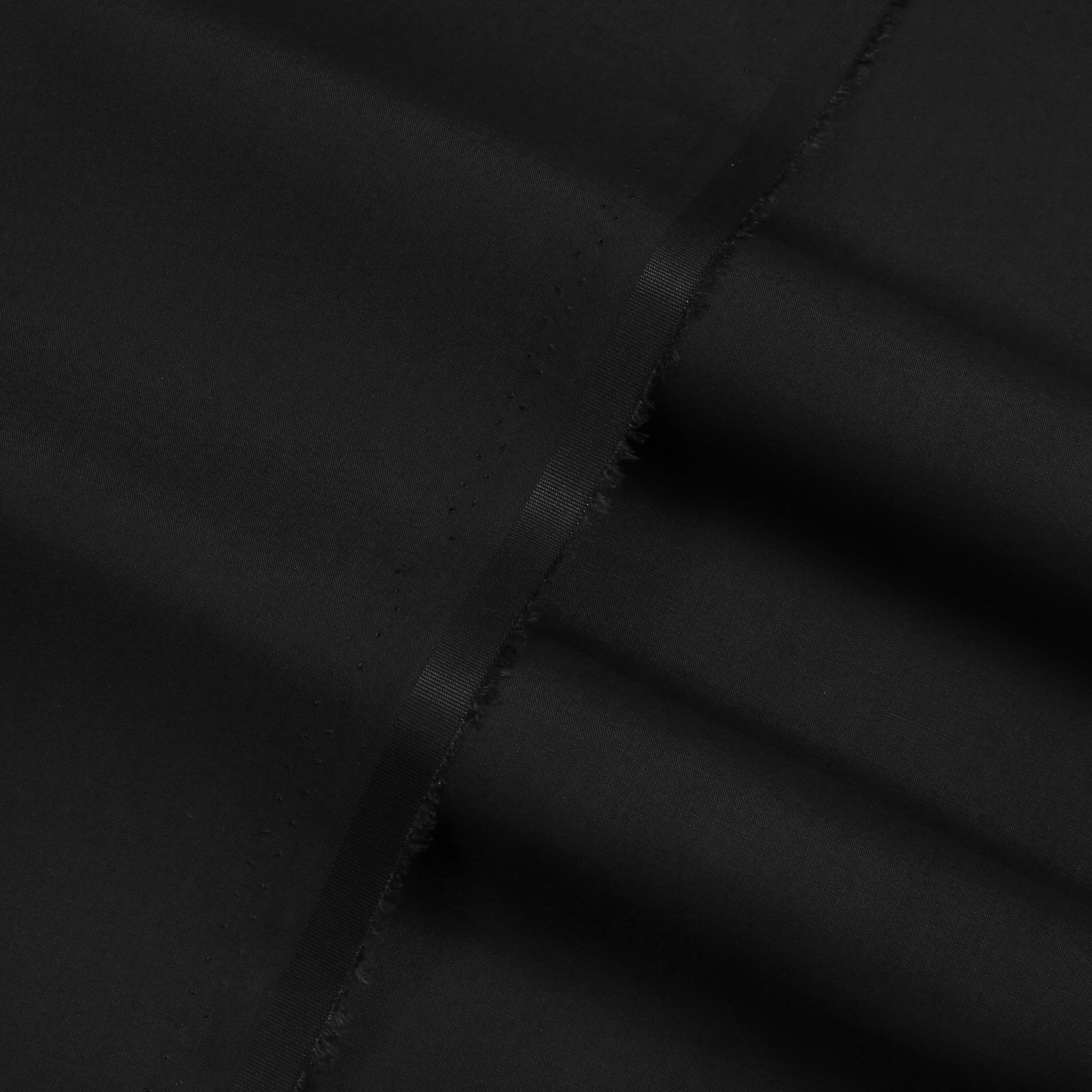 CAPRI BLACK