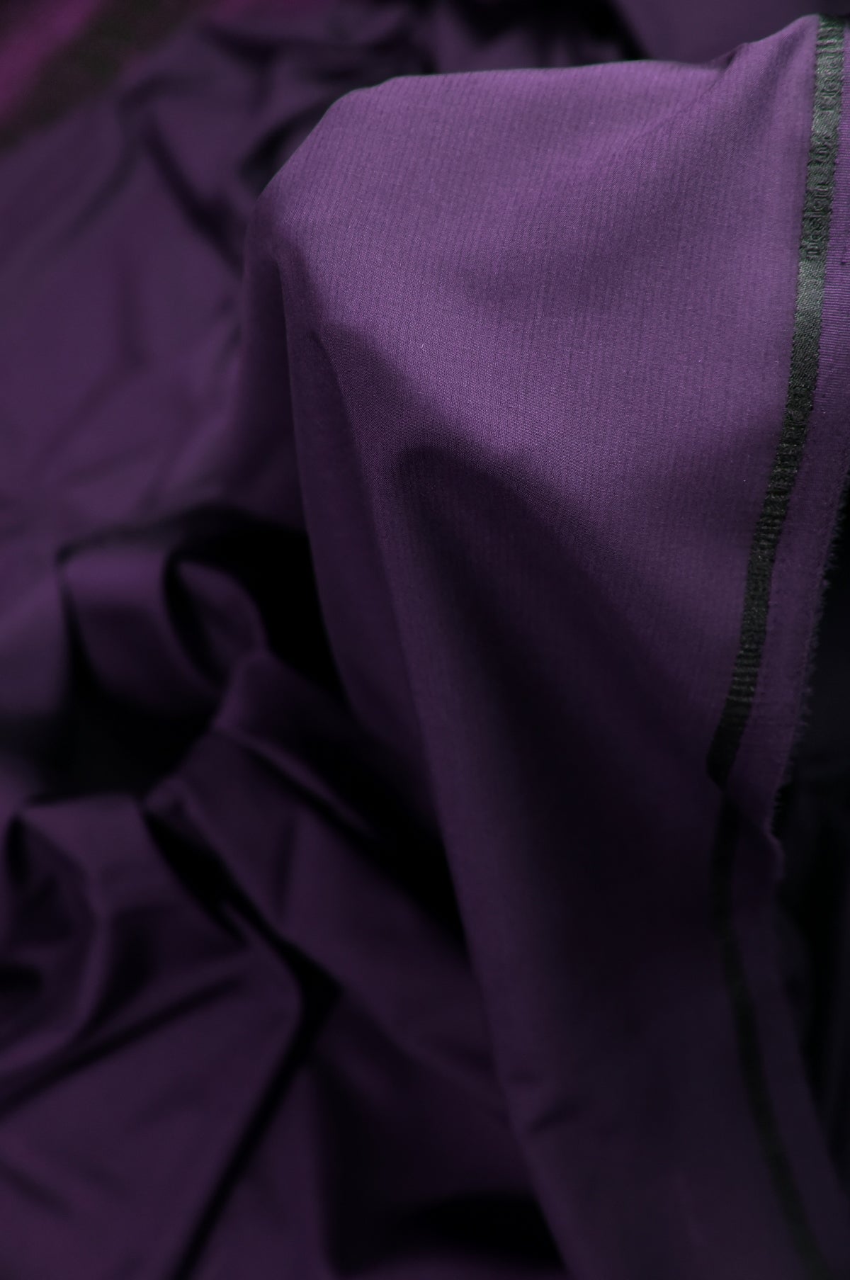 PRESTIGE PARKER - DARK WEAVE WASH & WEAR