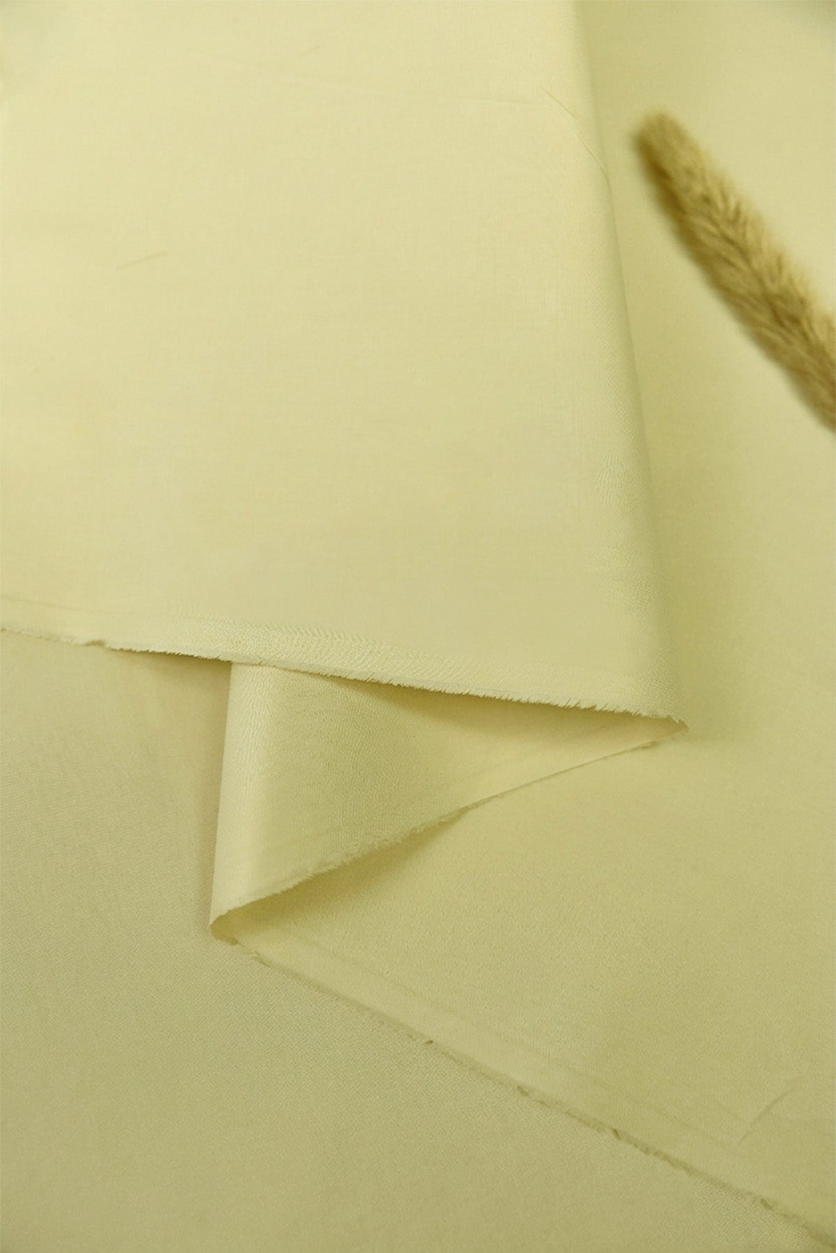 ROYAL CHOICE SOFT LEMON